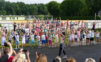 Eröffnung Schulhof; (c) David Teubl