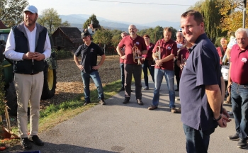 Kellner 50er; (c) Kellner