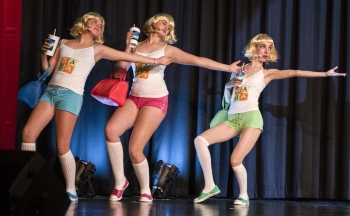 Magic Musical Show; (c) Zugschwert